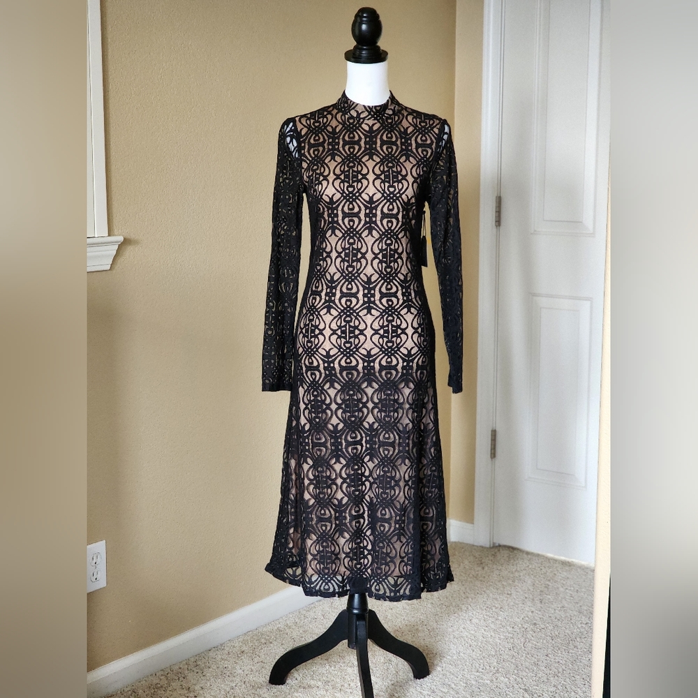NWT Forever 21 Black/Nude Lacey dress